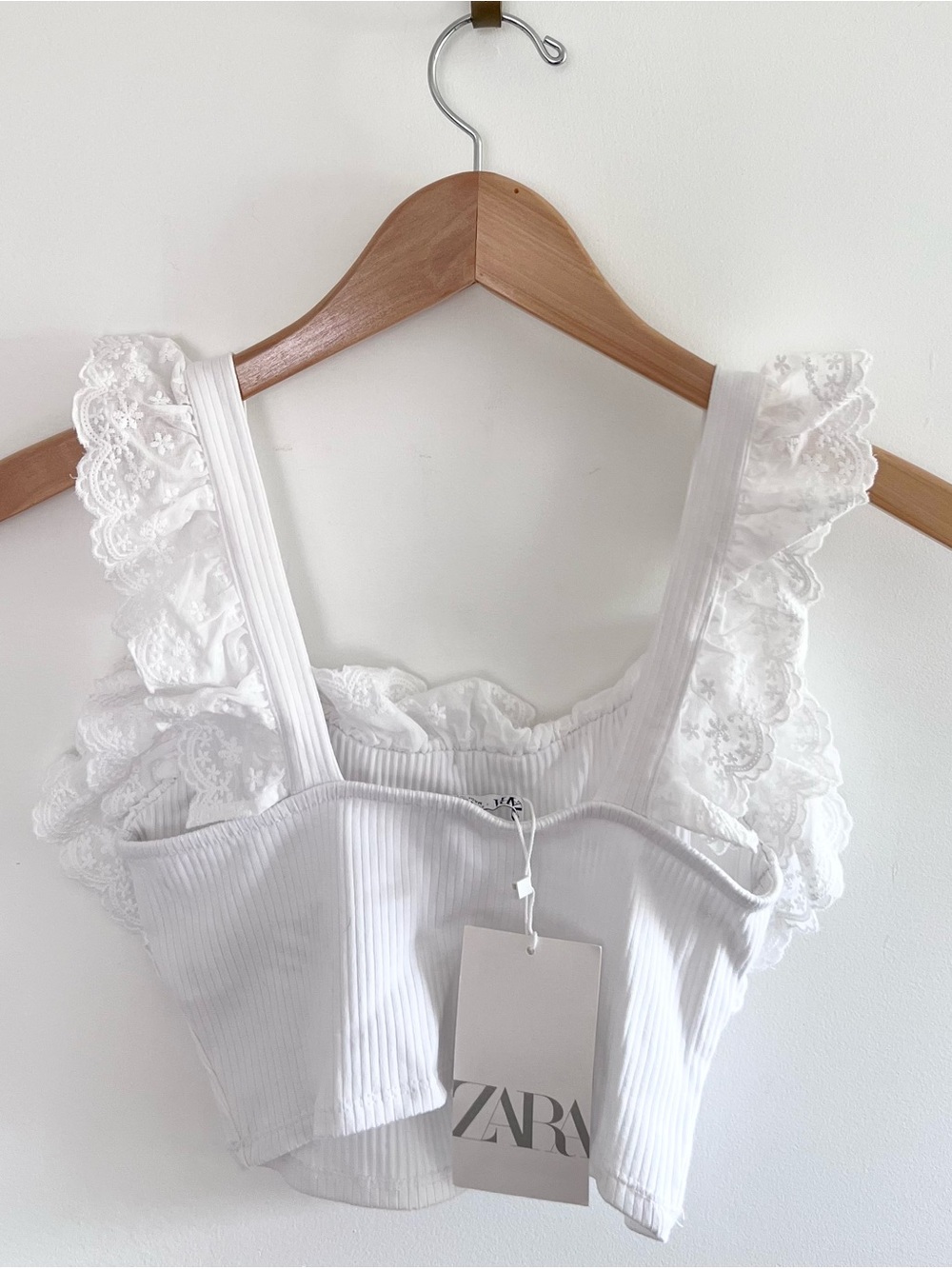 Zara Embroidered Eyelet Ruffle Cropped Tank Top - Picture 2 of 4